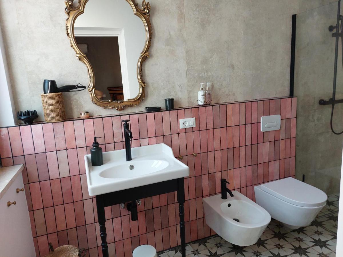 Bed And Breakfast La Pecora Rosa Sant'Omero Exterior photo